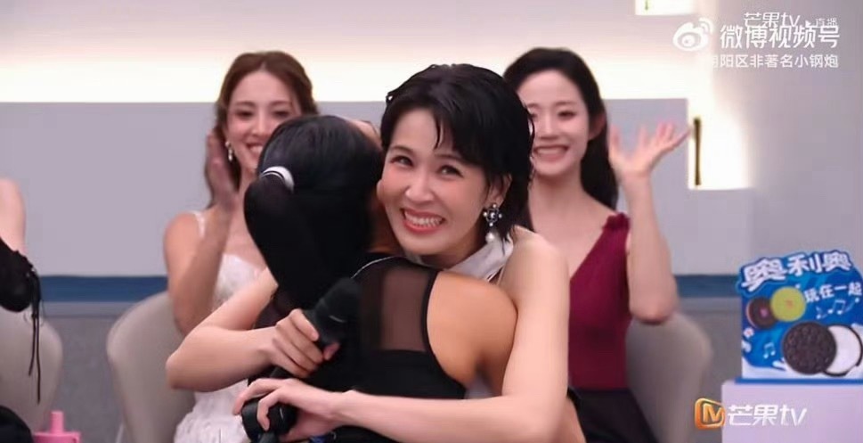 浪姐神仙打架浪姐6不仅有张月、淡淡、曾沛慈、徐洁儿、乌兰雅图等简直是神仙打架！乘