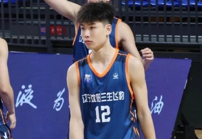 辽宁队尴尬了，全运会凑不齐12人！全运会男篮u22的比赛也快开始了，但是突然发