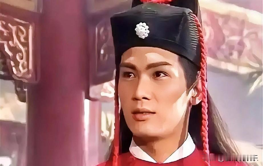 痛别“最帅展昭”甄志强2025年10月21日，一则噩耗如惊雷般炸响，香港经典