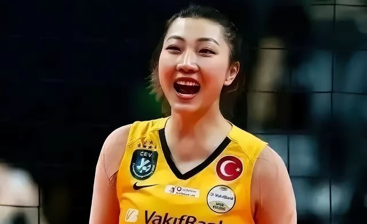 是谁在怀疑袁心玥的智商？目前女排各支球队都在厉兵秣马，全力备战全运会决赛阶段的比