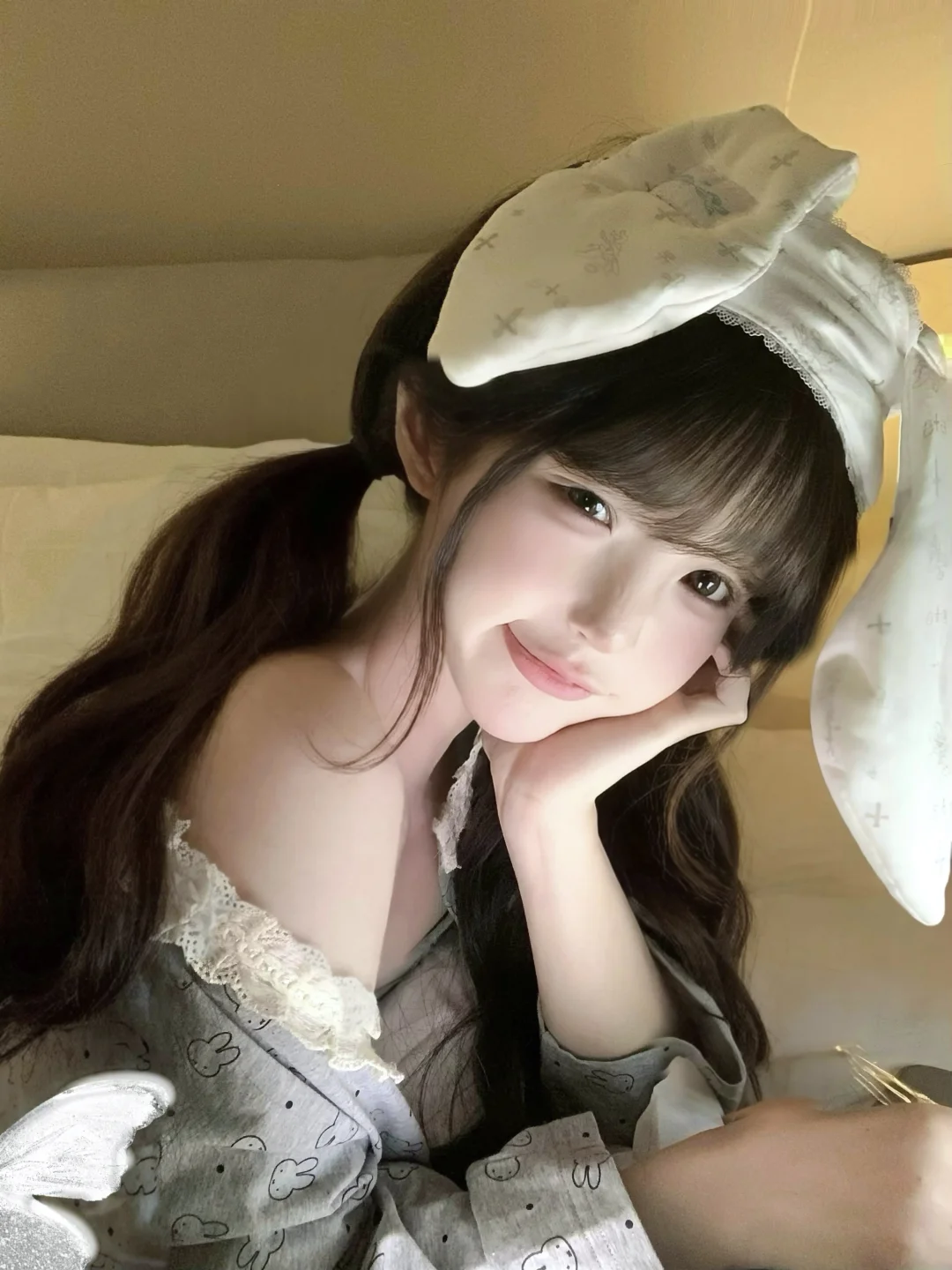 存一些萌萌居家拍照姿势