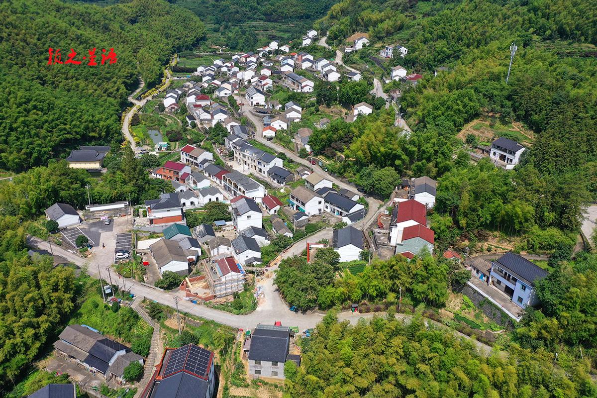 2017年，马余刚当选为中国科学院院士。2021年，马余强也当选为中国科学院院