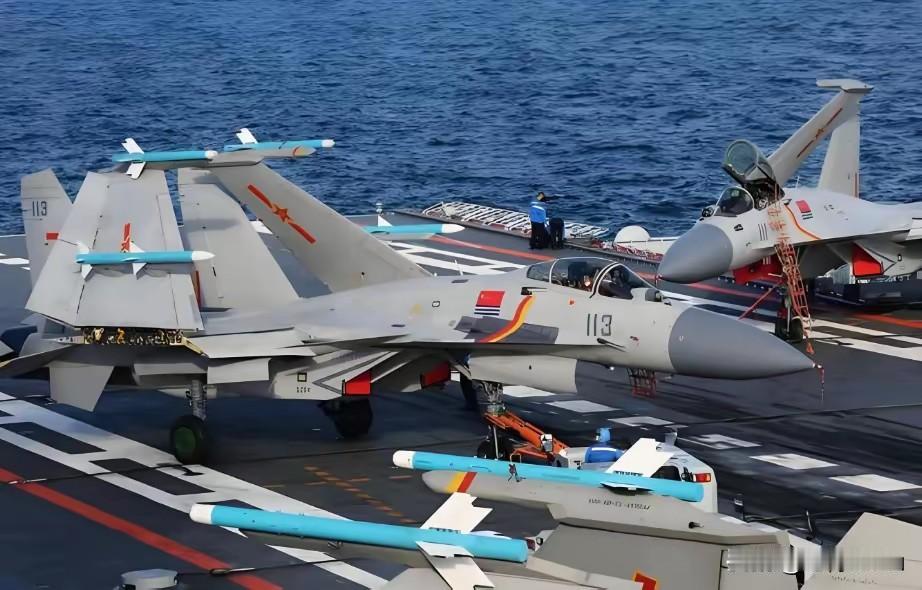 1. 中日战机对峙刷新3个首次加贺号邀来外援：中日战机对峙刷新3个首次，日本F