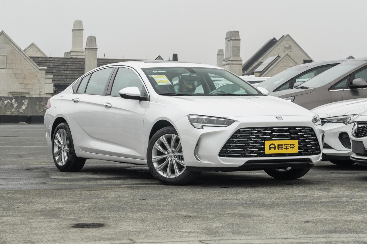 去年月销量一度破万台，如今月销跌至2、3千台，君威为何不受欢迎了？曾经月销一度