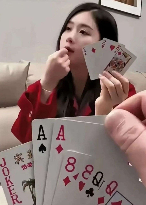 问:我方怎么出才能赢？？