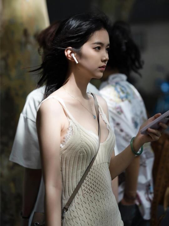 上海街拍｜这气质真的无人能敌！美醉了