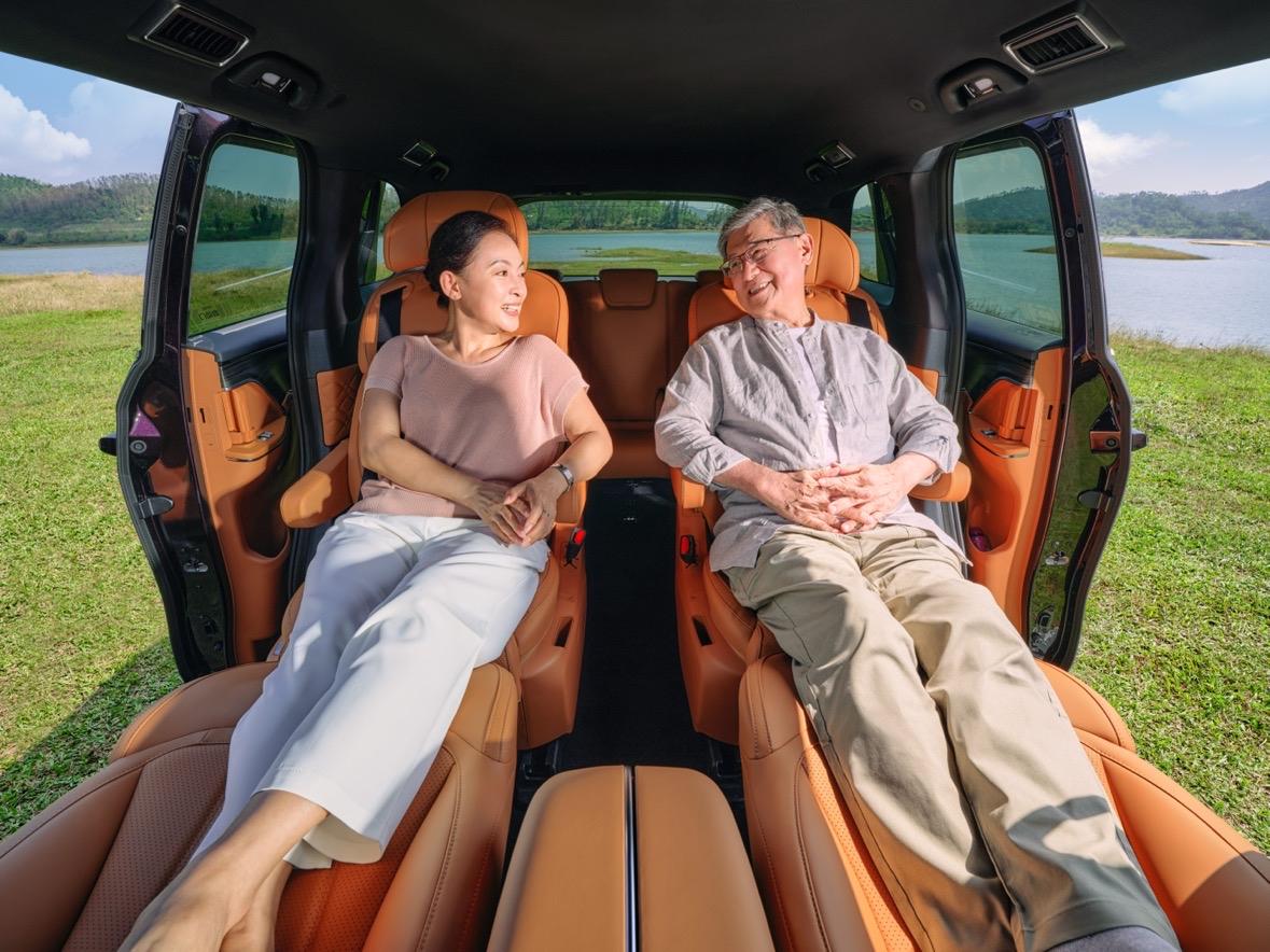 一觉醒来，车圈彻底沸腾！2026年购车新政落地，车圈迎来重大利好，置换补贴力度