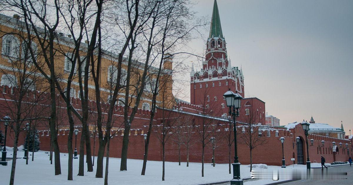 乌媒体人指出克里姆林宫最大的失算，俄罗斯本可以无需发动战争控制乌克兰如果不