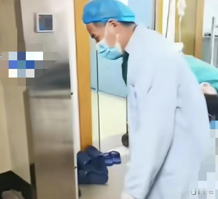 近日，南京60岁超高龄妈妈剖腹产下一名健康男婴，体重2630g，宝宝很健康，只住