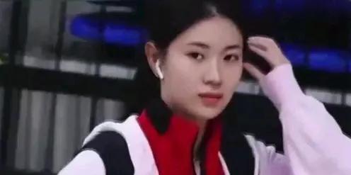 被耽误的国乒美女，非王添艺莫属，她是国乒历史上最漂亮的美女，没有之一，但是国乒对