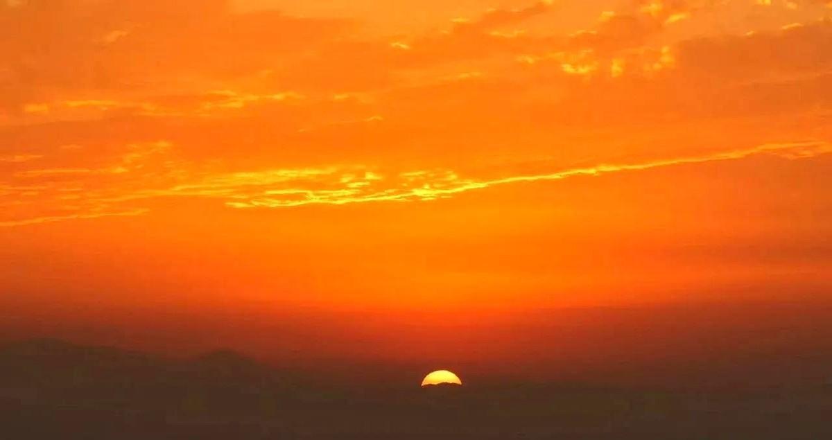 别把体坛当八卦的菜市场。别把冠军当流量的配角。陈若琳被订婚？讲笑话呢吧。