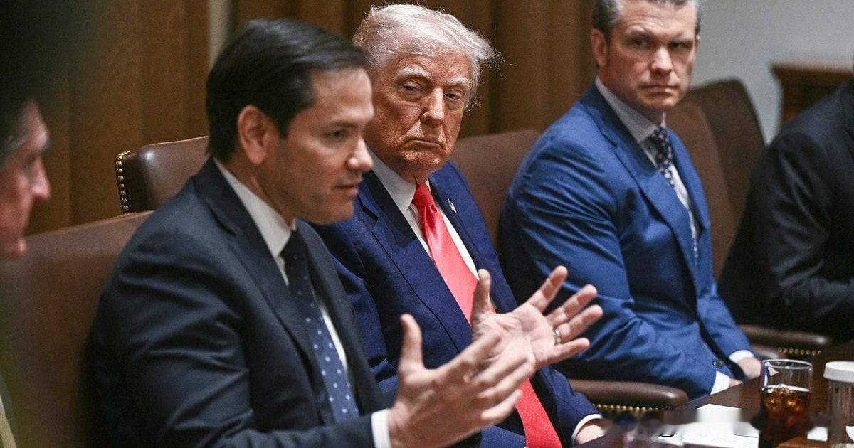 美国就乌克兰战争发表重要声明美国将继续推动乌克兰战争结束。据自由欧洲
