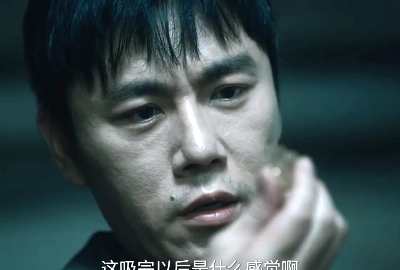 《扫毒风暴》:直到老鬼被卢少骅出卖下线，我才真正看透了卢少骅这个人…剧中老鬼最