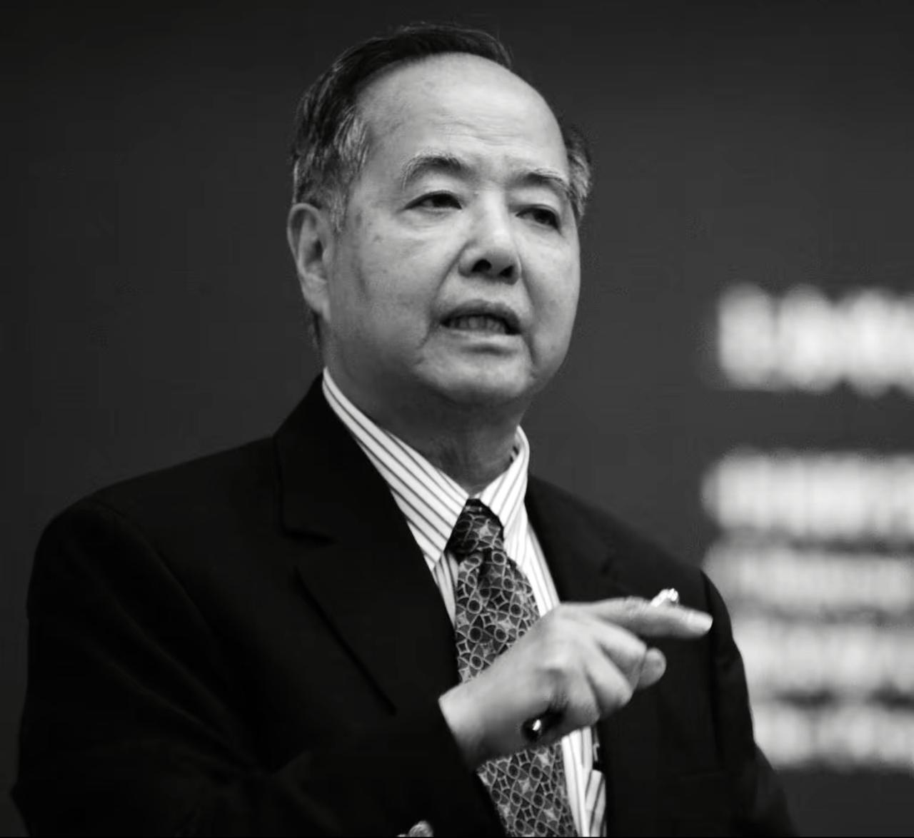 这个世界上我最想不通的人,就是李政道了!北大特意给的住房,自己不住就算了,连