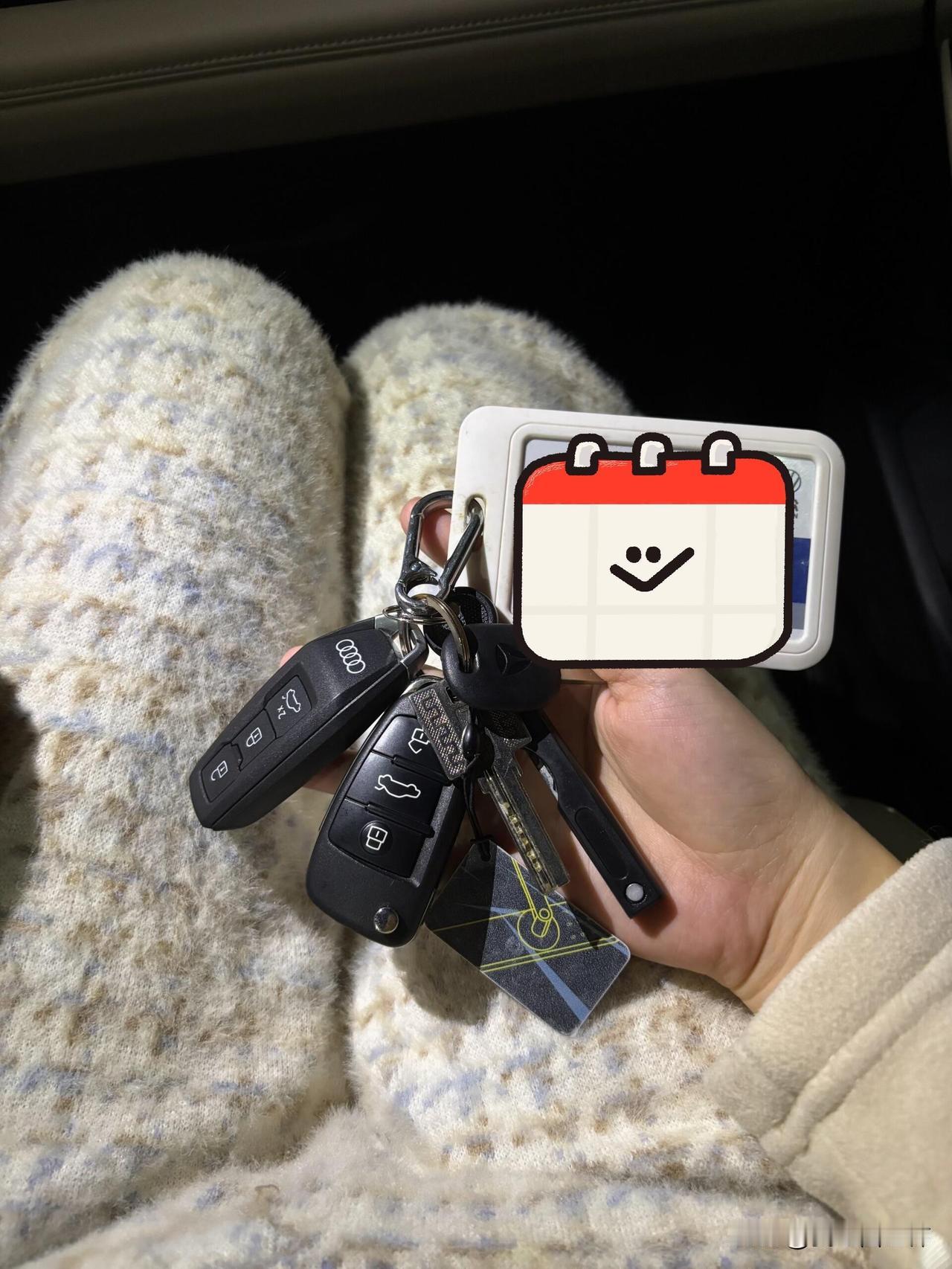 六年前辱骂我的那对夫妻，你们开上奥迪了吗大二的时候和朋友乘公交出去玩车上人挺