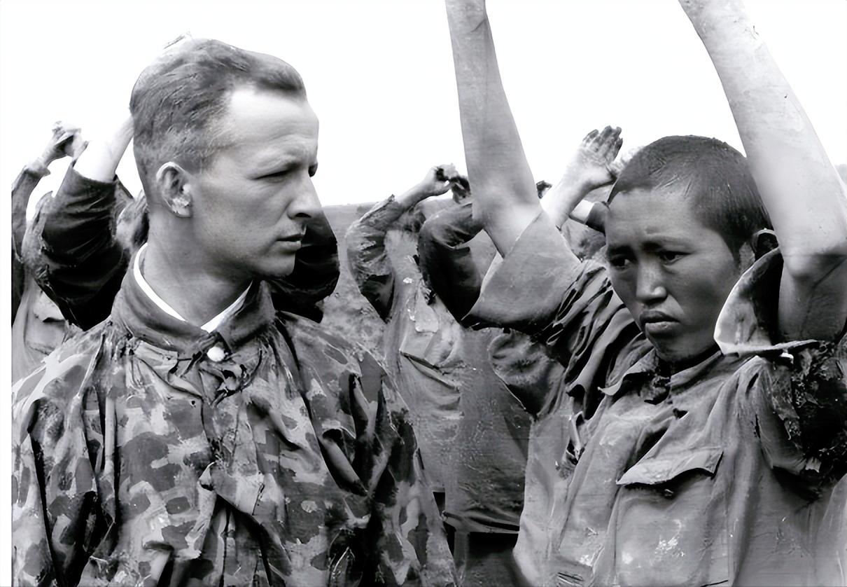 俄罗斯这次是真不藏着掖着了，直接把20个日本战犯的名字甩到了全世界面前，每一个名