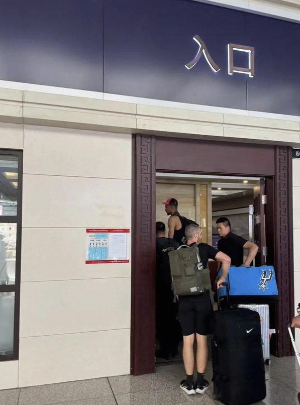 文班亚马少林修行后奔赴纽约，精彩行程即将开启！