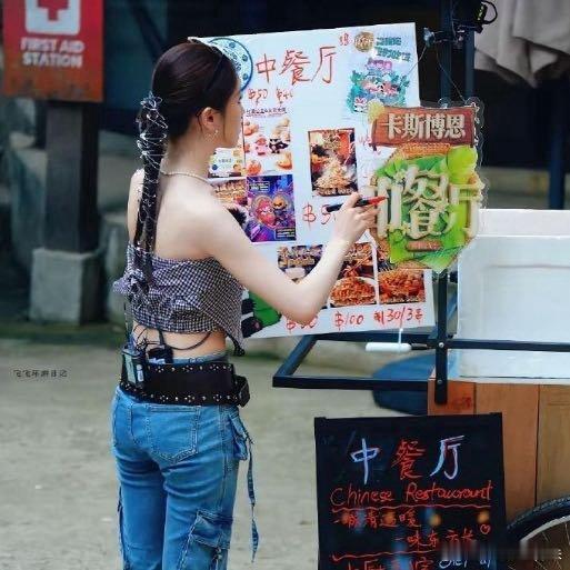 张雅琪执行力张雅琪这执行力，真是把“间歇性踌躇满志，持续性混吃等死”演绎得淋漓尽