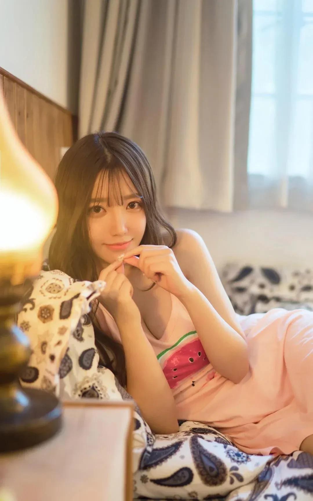 有没有发现有一种女人活得特别好？那就是会撒娇的女人。这种女人，往往很