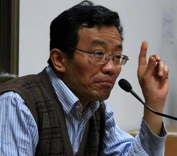 复旦教授王德峰语出惊人：“我堂堂复旦教授，而我儿子只上了二本，我认了！因为人各有