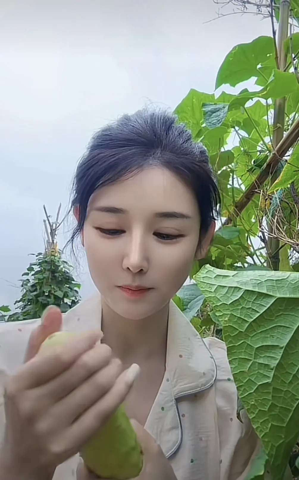 业精于勤荒于嬉，台上一分钟，台下十年功。