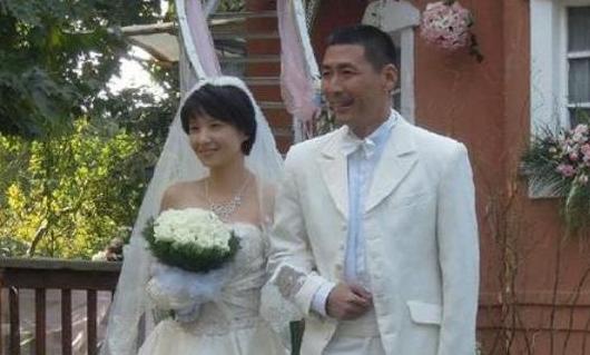 2005年，张子健刚拍完《神探狄仁杰》回家，妻子李婷毫无征兆地提出了离婚，他不答