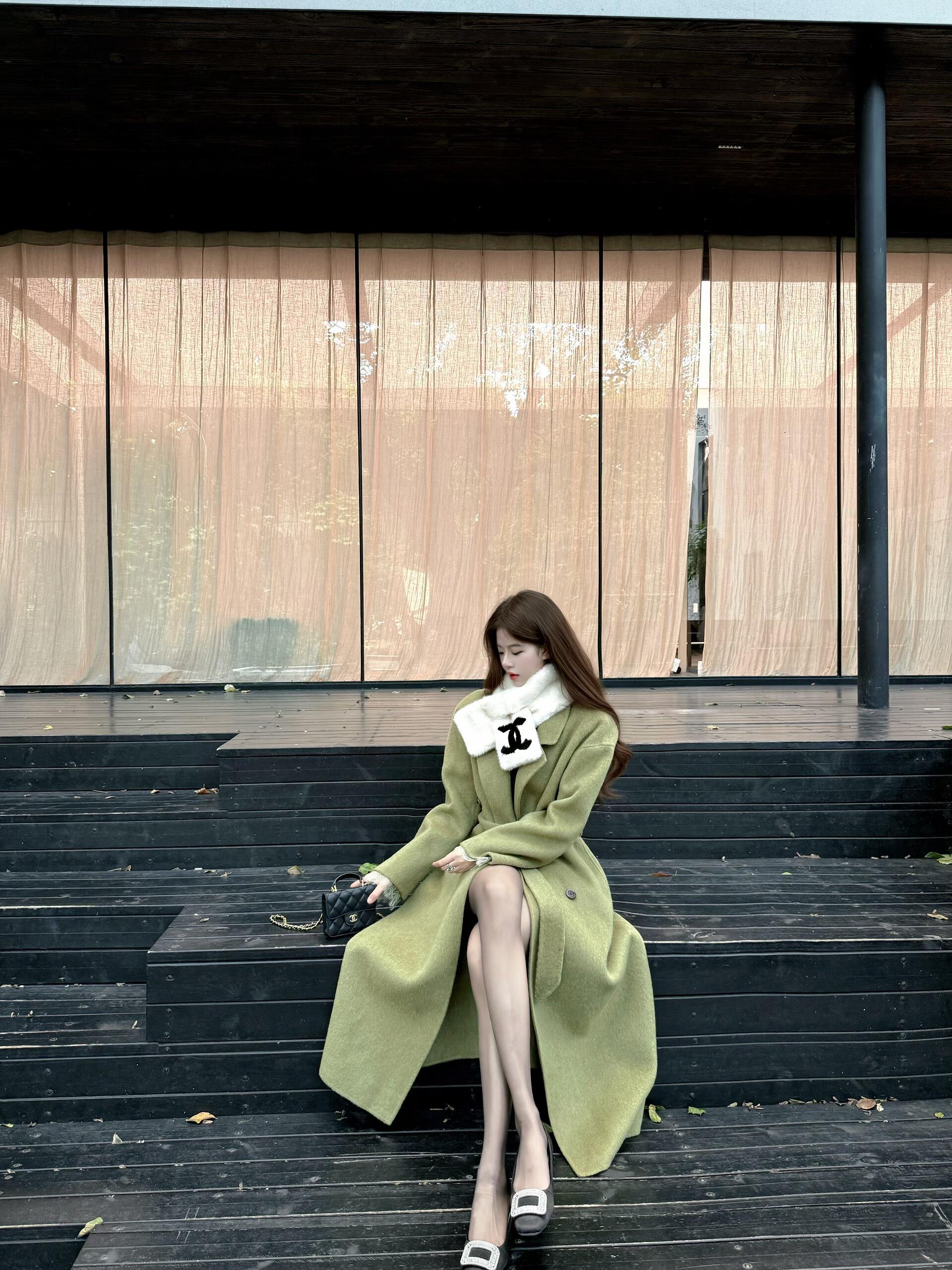 wintervibes.🦦​​​