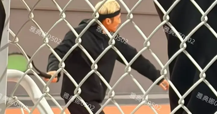 杭州偶遇谢霆锋打网球：45岁仍显年轻，运动细胞爆棚！