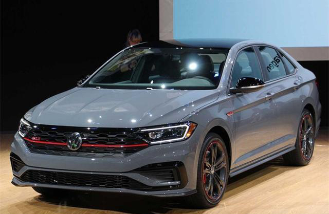 速腾底盘比朗逸还低明天去提车，偶然发现咱们速腾底盘竟然比朗逸还低12mm。。。