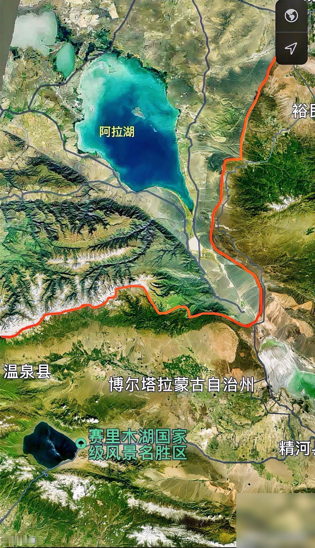 看地图时发现，原来在赛里木湖的附近，还有一个叫阿拉湖的大型湖泊。它不在我国境内，