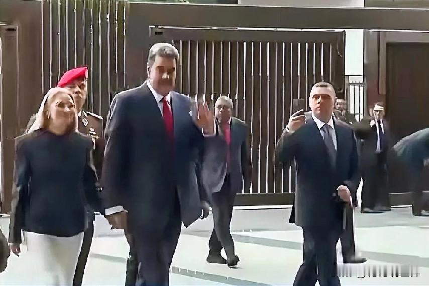 11月30日中午最新情报，现在他来了，第六条，特朗普给马杜罗下达强硬最后通牒：特