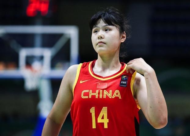 中国女篮的潜在危机怎么解？女篮一众名将主力都不在国家队集训，将会对接下来的国际