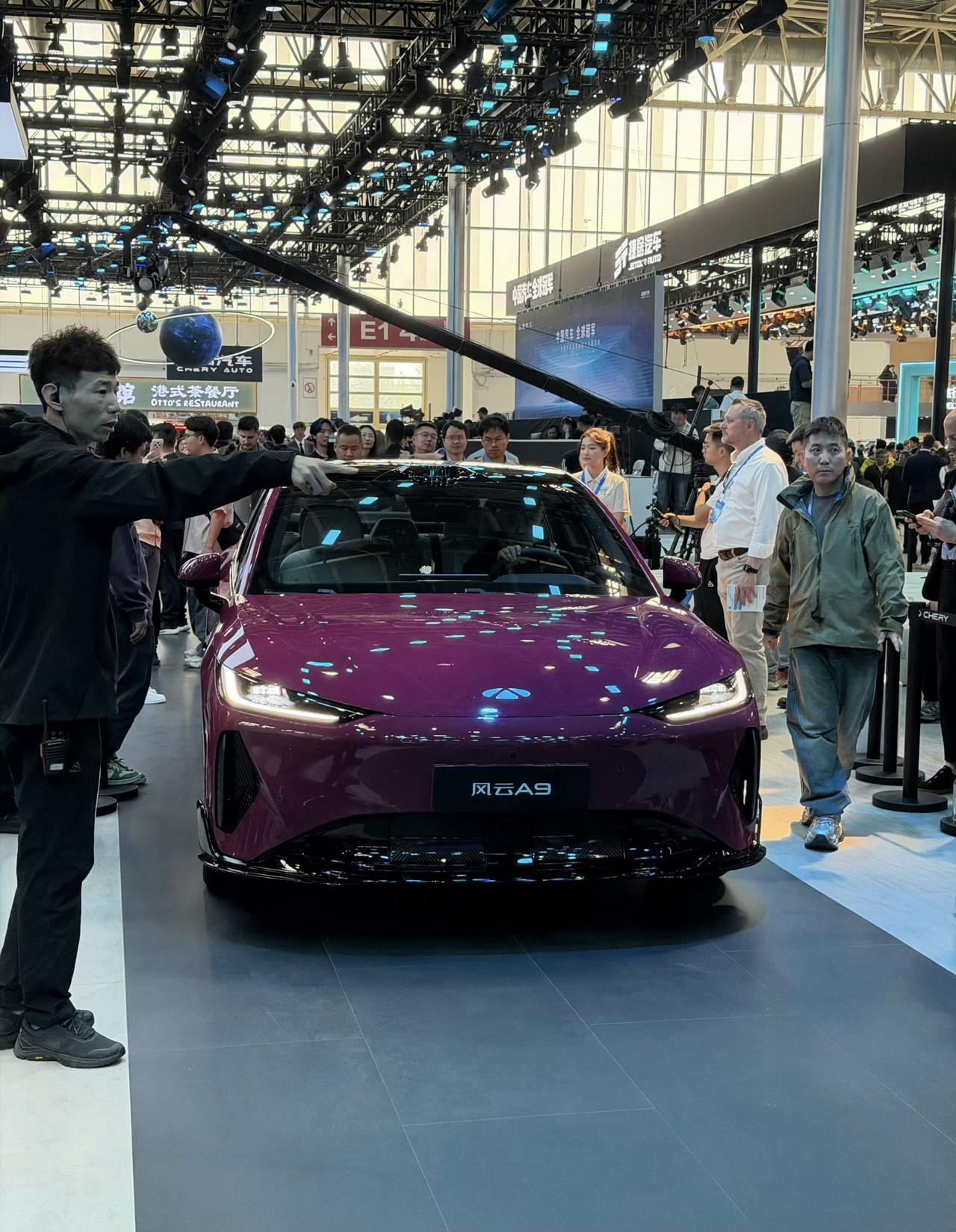 2026北京车展，奇瑞带来了三台很有意思的车。第一台，风云A9，定位是轿跑，比