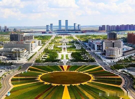 一、词源：从“宫殿”到“守陵人”-核心词根：蒙古语ordo（斡耳朵），意