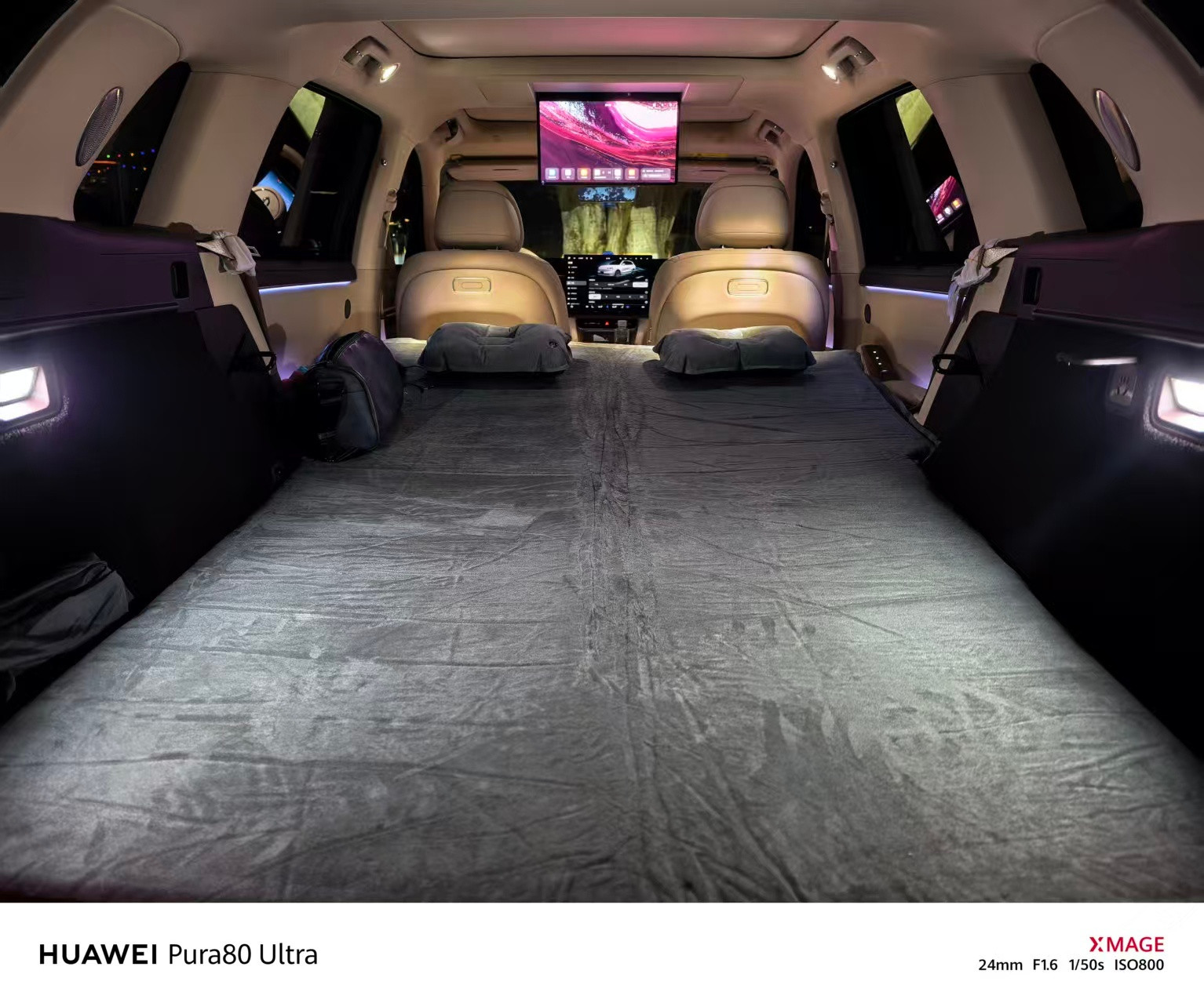 五座版问界M7出去露营直接把后排靠背往前一放，铺上床垫就是一张大床，像我这种体型