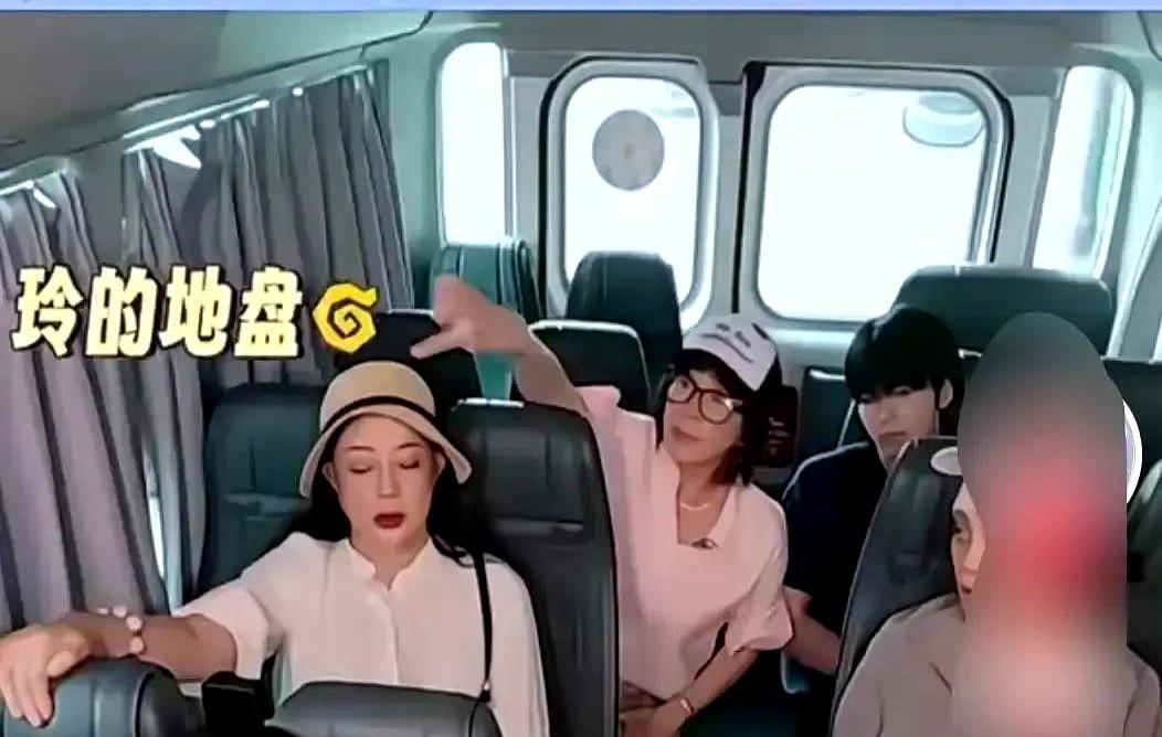 梁朝伟和刘嘉玲，这对国民夫妻骗了你十五年。媒体从未用“甜腻”形容他们。高级的