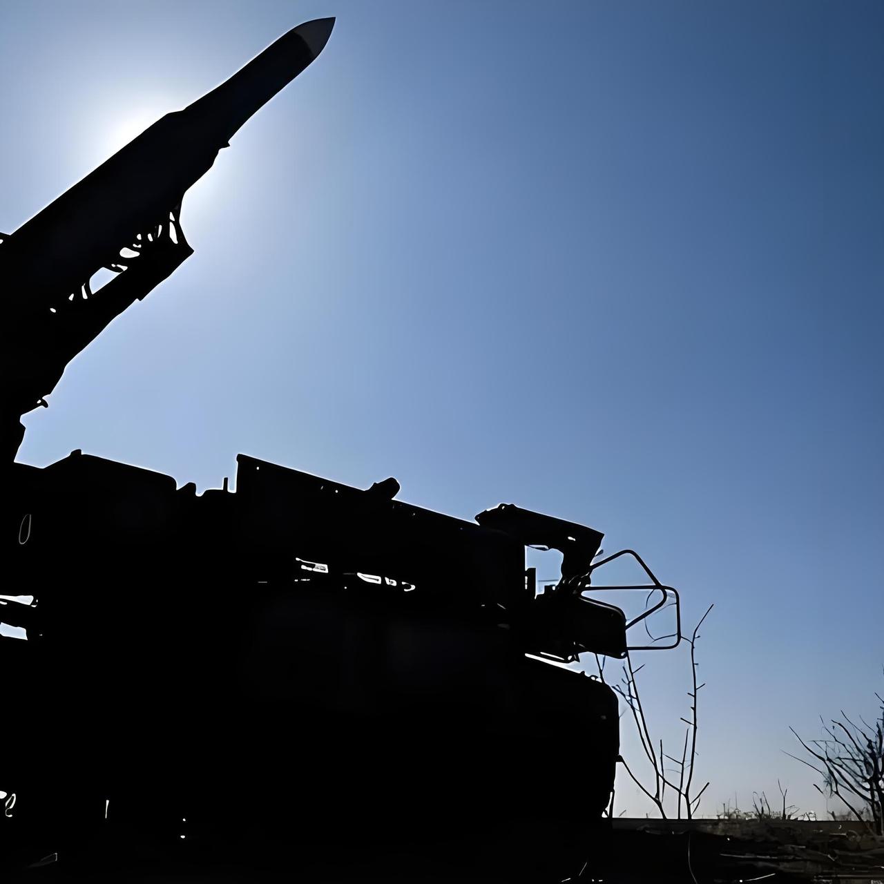 天崩地裂！13000公里时速+数千度高温，普京亮出终极杀器，西方震动“这不