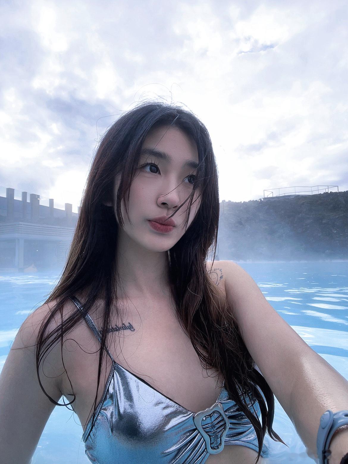 🇮🇸🌙​​​