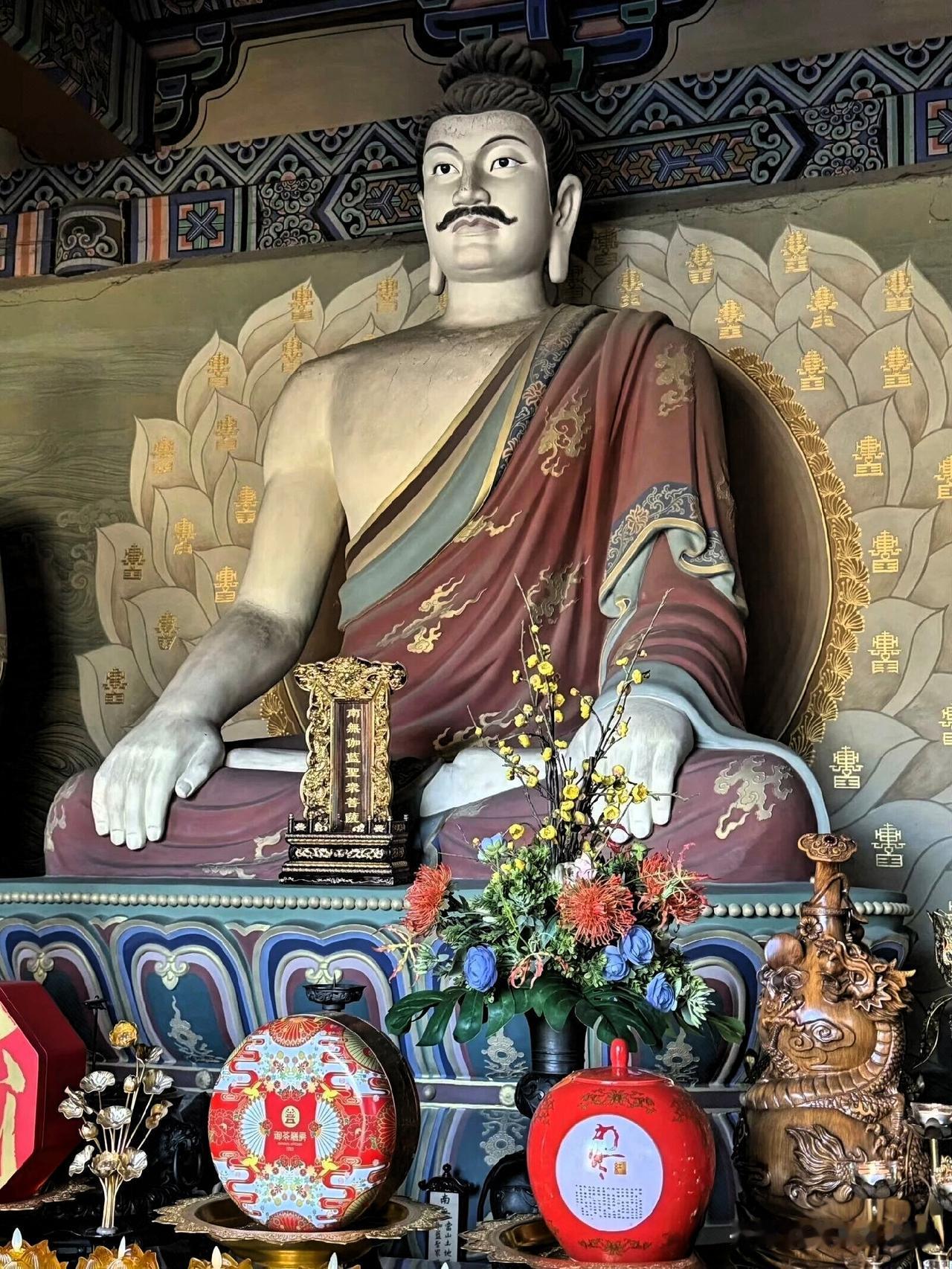 大同法华寺藏着国内少见伽蓝殿，90%游客都逛错了来大同逛古寺，所有人直奔大