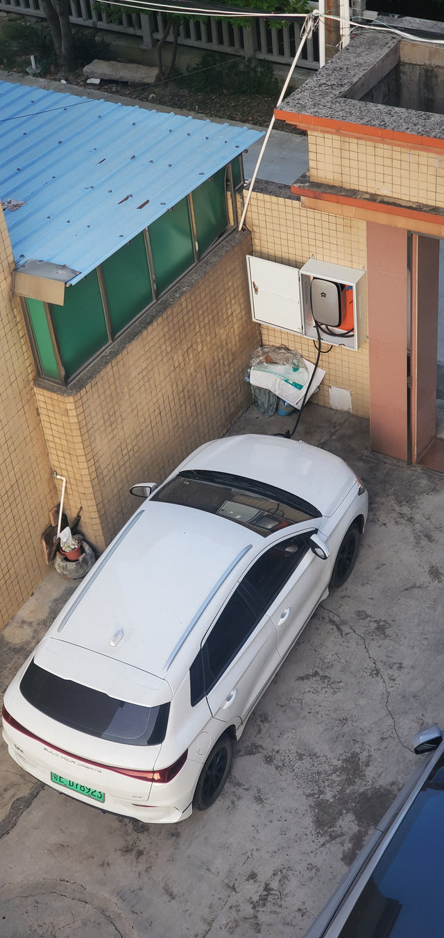 真的不需要家充桩如果选3万换电权益包的兄弟一定要放弃充电桩要6次。我都后悔死了