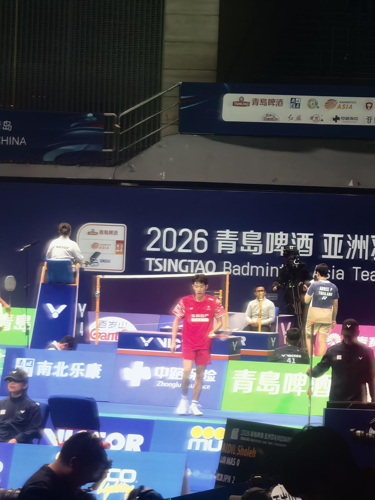 胡哲安没能乘胜追击胡哲安在男团1/4决赛第三盘比赛中，0-2负于中国台北老将王