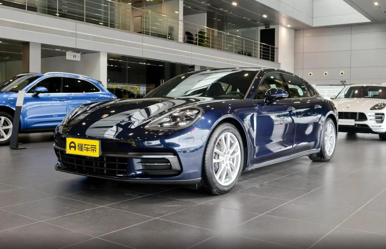 兄弟们，想花几十万圆一个保时捷梦？Panamera确实是“面子工程”的顶流——开