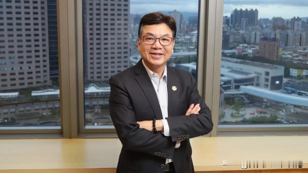 “英雄所见略同”！国民党主席选举“北北基桃”市长均表态支持郝龙斌，未来新北市长刘
