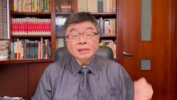 台湾著名时事评论员邱毅曾说：大部分台湾头脑清楚的人，都建议大陆如果真的要解放台湾