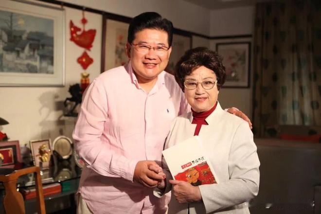 2026年是越剧大师王文娟百年诞辰，又恰逢越剧诞生一百二十周年。王文娟的干儿子、