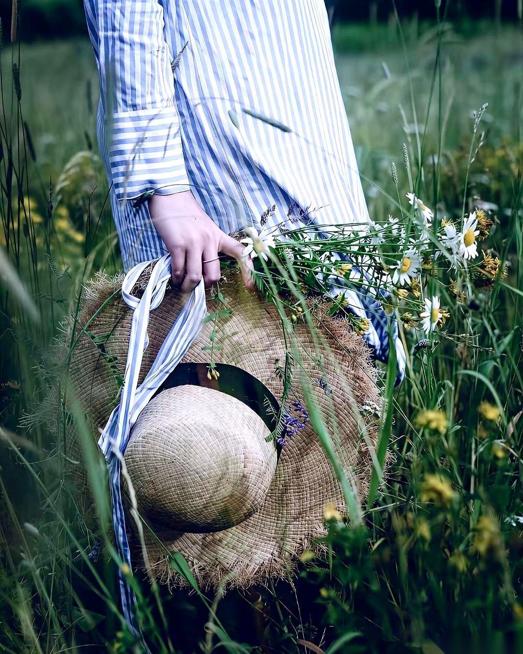 婚姻这笔账，现在的年轻人算得太明白了。我一个哥们，月薪两万，家里催婚催了整整五