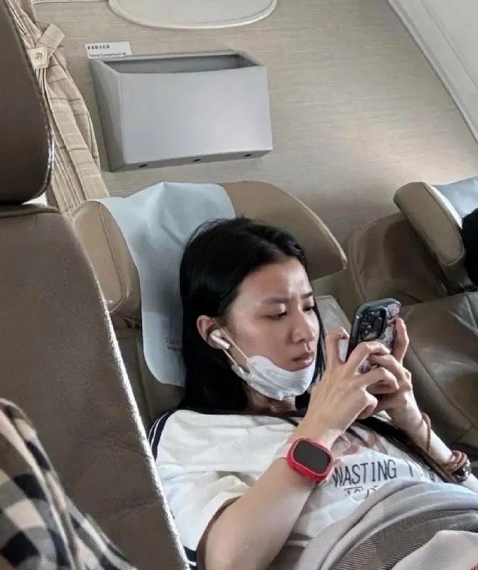 王楚然用的是什么手机啊！应该挺贵的
