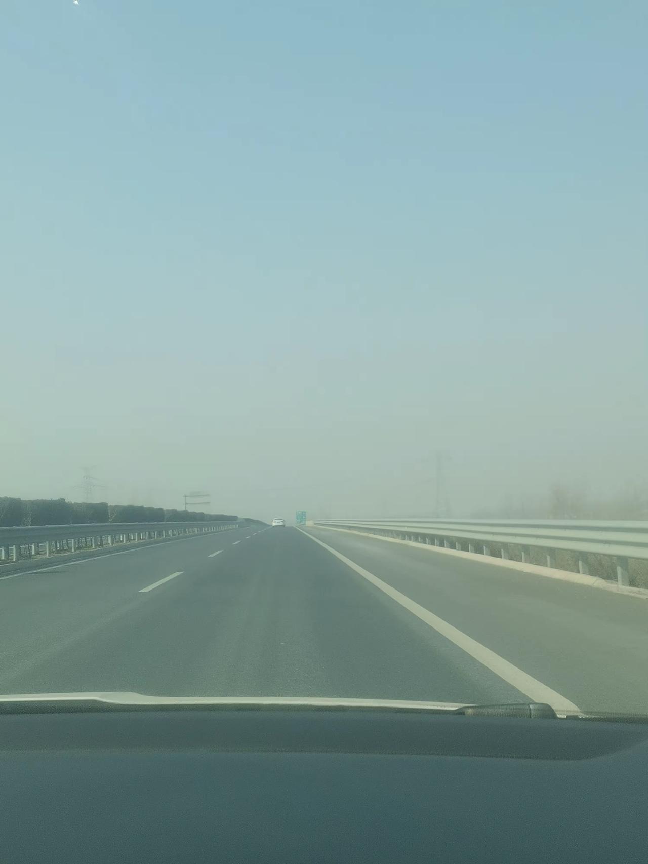 大家发现了没，回家过年除了提前回来分流了的，往北方特别安徽几个特别拥堵路段！