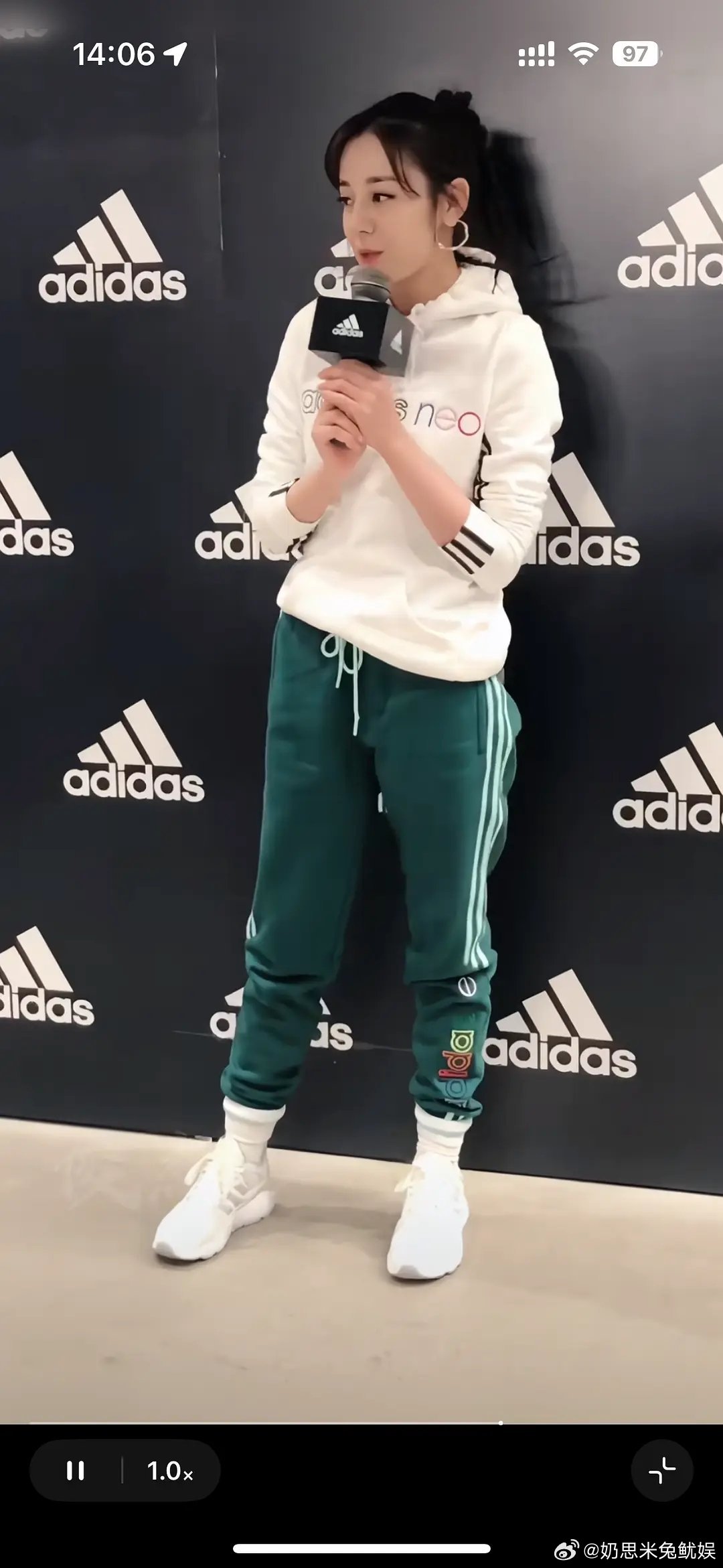巴巴这比例也真的逆天了