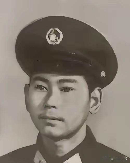 1986年老山前线，我军战士李谋仁，被3个越南特工用石块打昏，拖往越方。拖行不到